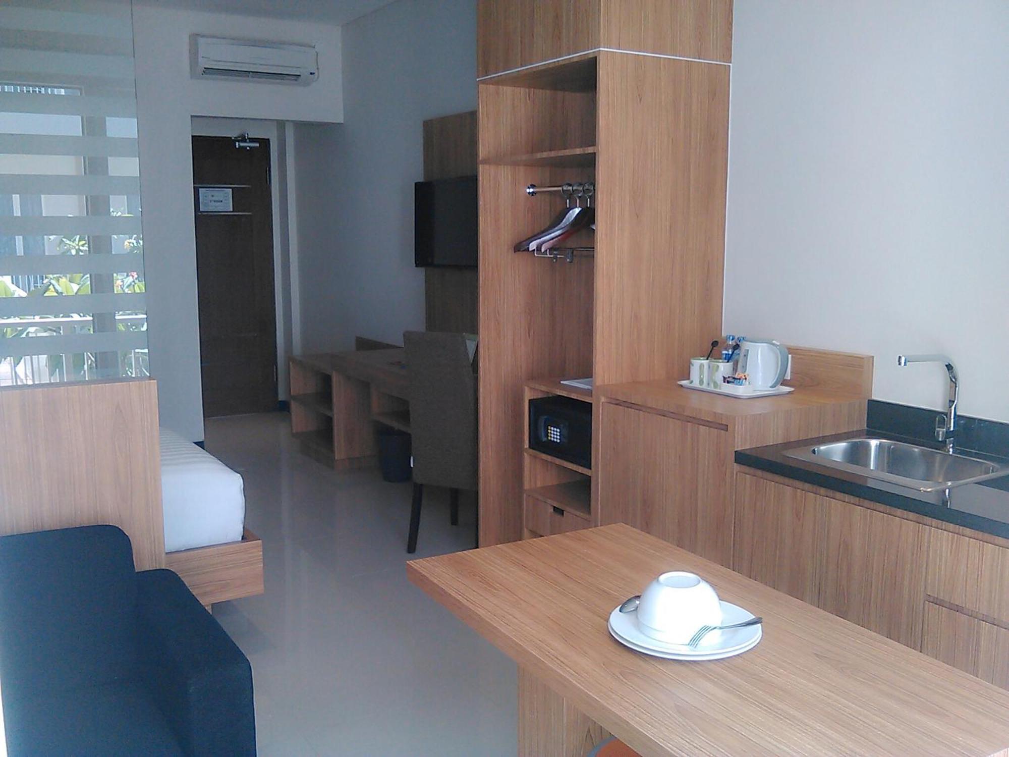 Choice Stay Hotel Denpasar Стая снимка