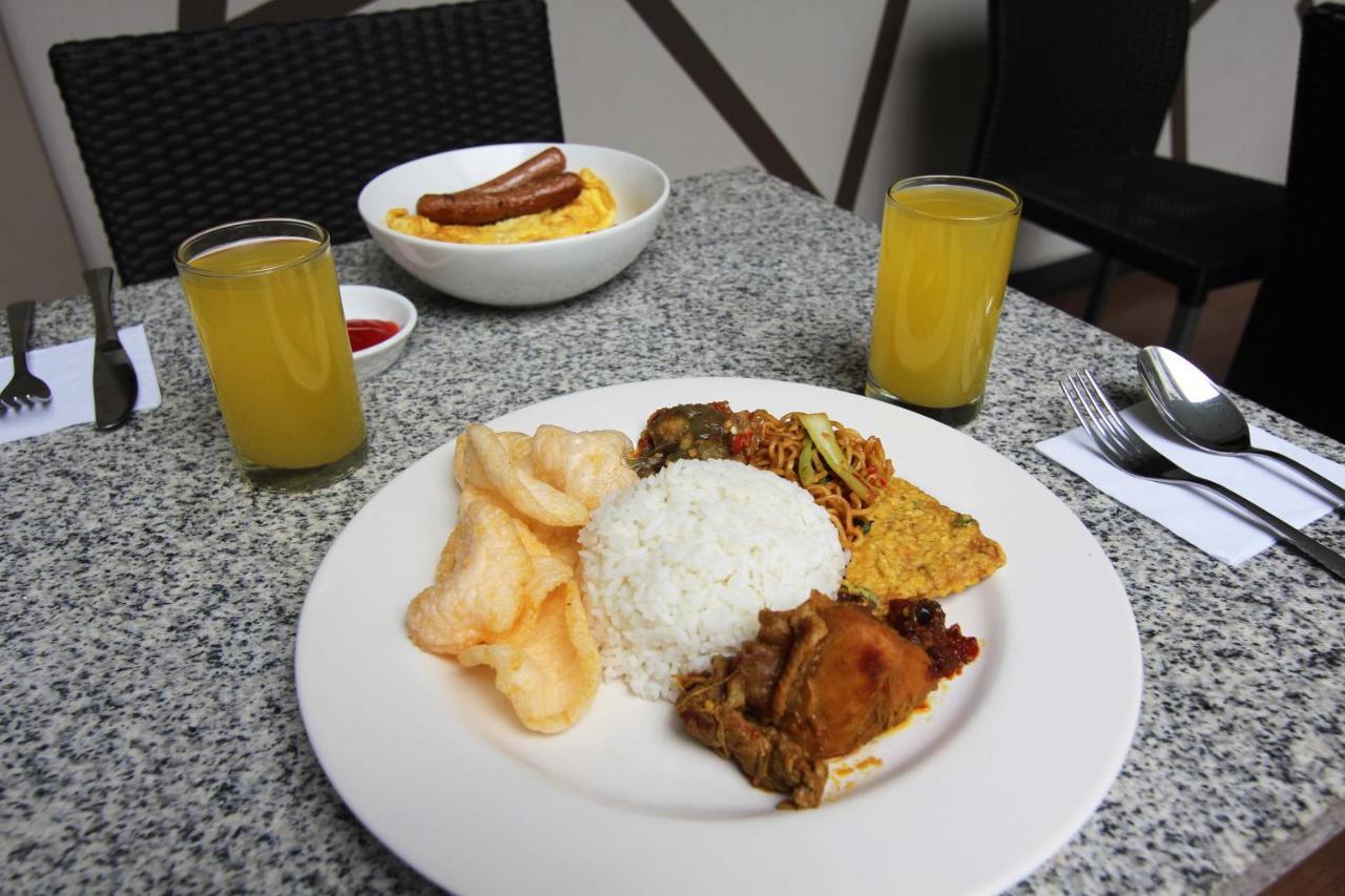 Choice Stay Hotel Denpasar Екстериор снимка